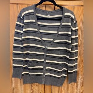 ** SOLD ** Poof Striped cardigan, size L